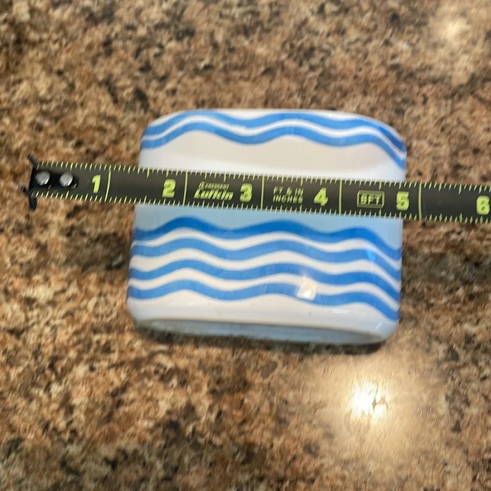 Seashell Ceramic Toothbrush Holder‎